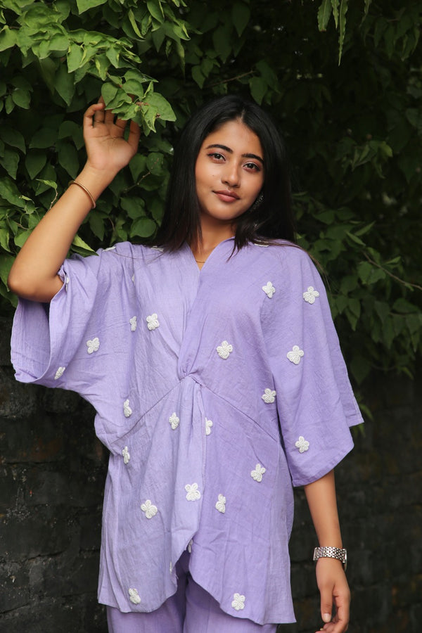 Lilac Khadi Collared Puff Sleeve Kurta Set