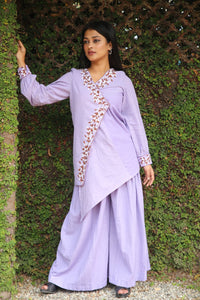 Lilac Khadi Collared Thread Work Kurta Set